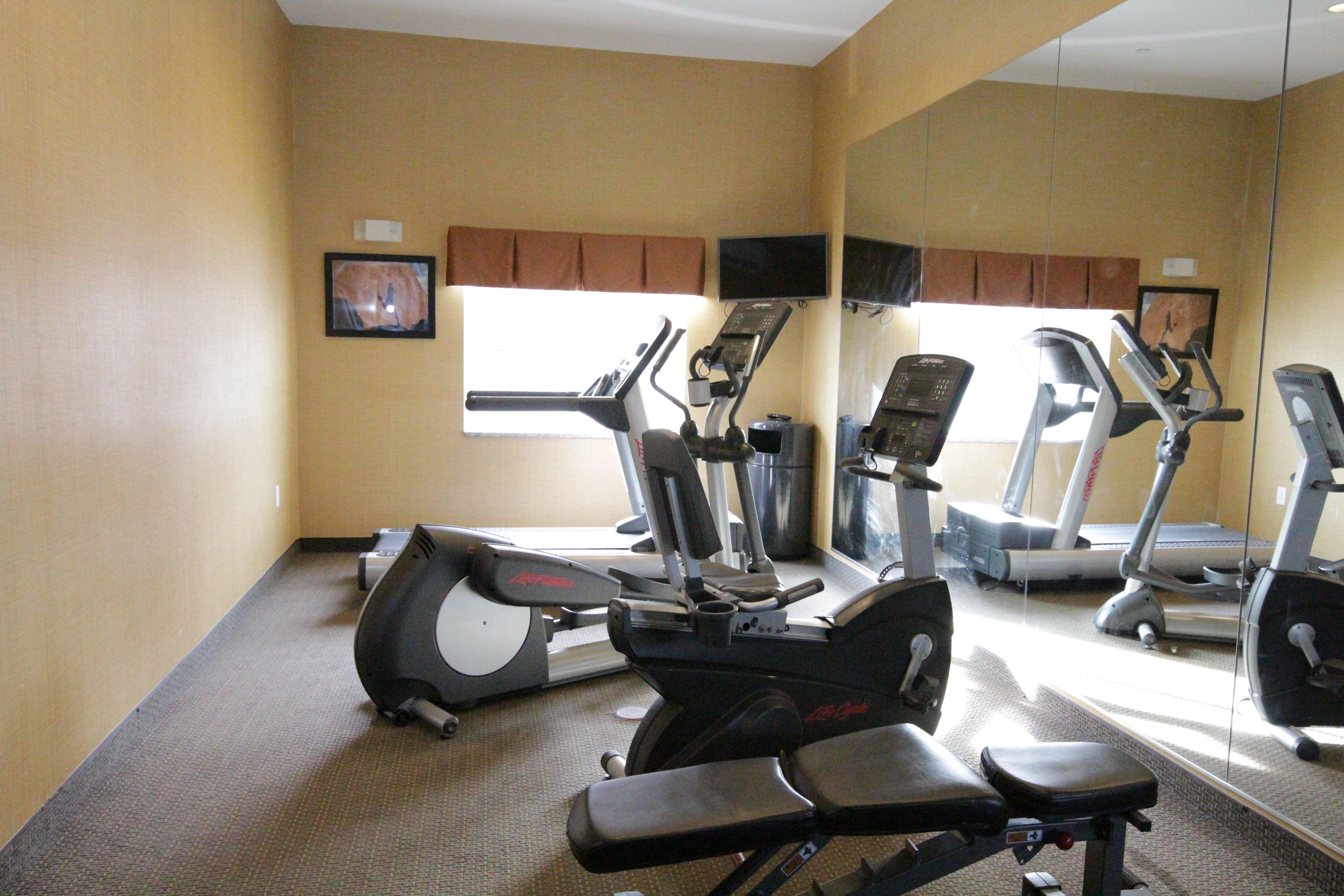 Holiday Inn Express And Suites Montgomery By Ihg מראה חיצוני תמונה
